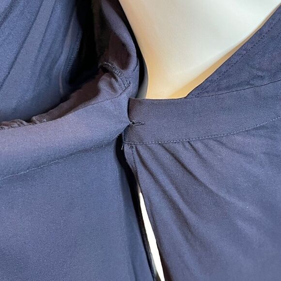 Express navy blue short sleeve wrap dress size S - Picture 7 of 11